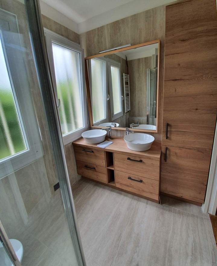 Revêtement adhésif salle de bain Cadaujac