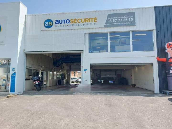 Façade rénovée Cadaujac