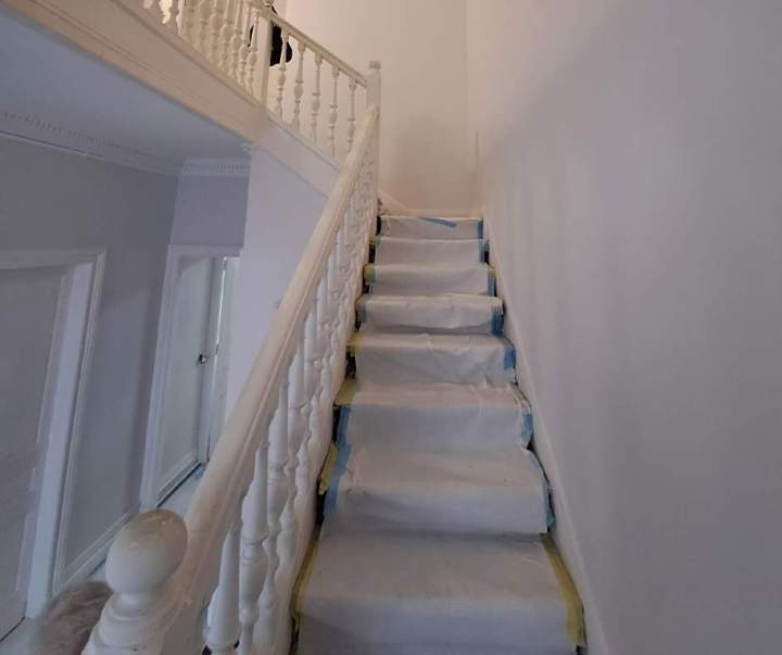 Intérieur rénové sol et mur Cadaujac